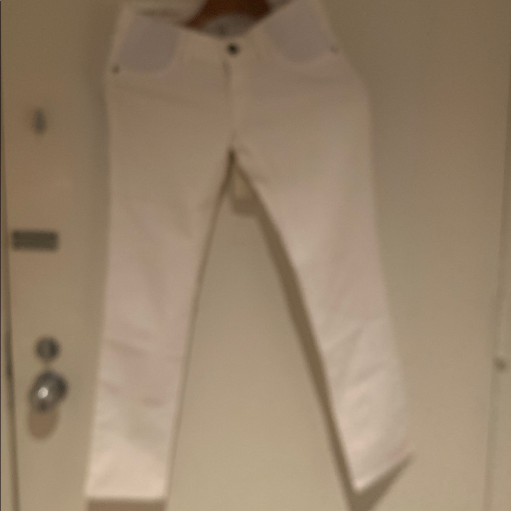 DL1961 Classic low rise maternity jeans   NWOT   Size 26